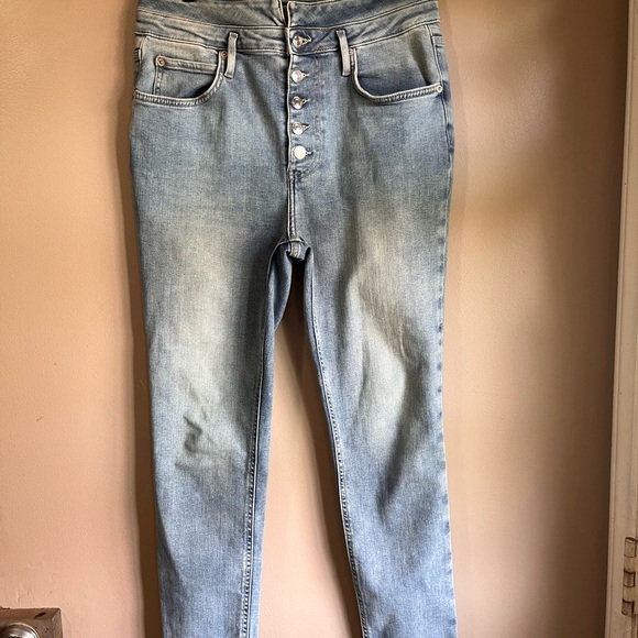 We The Free Denim - We The Free Light Blue High-Waisted Jeans
